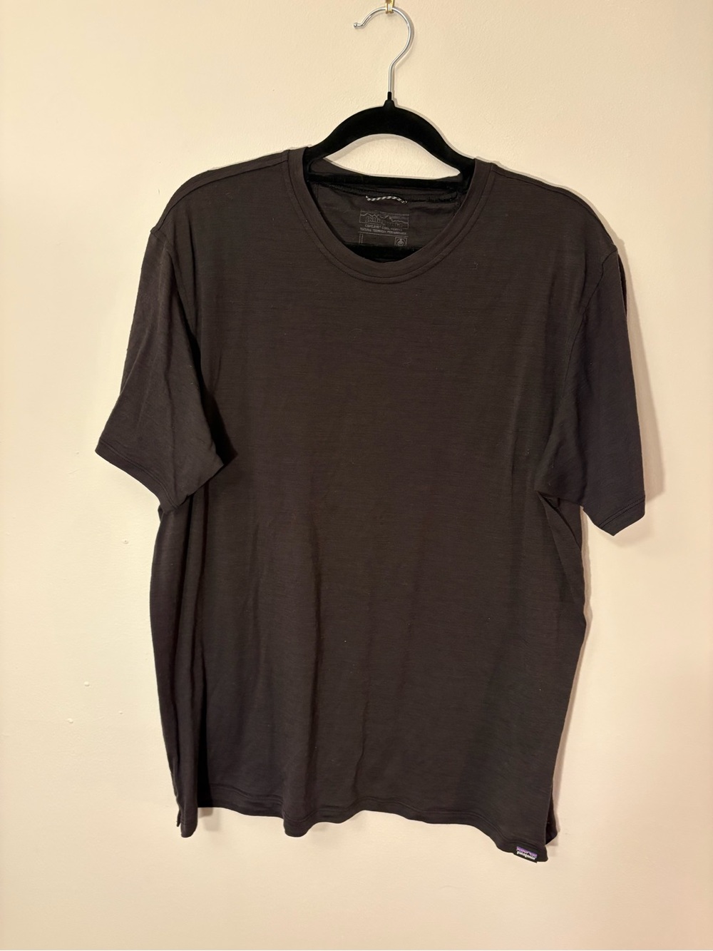 Patagonia Men's Capilene Cool Merino Tee — Black — Size Large 🏔️